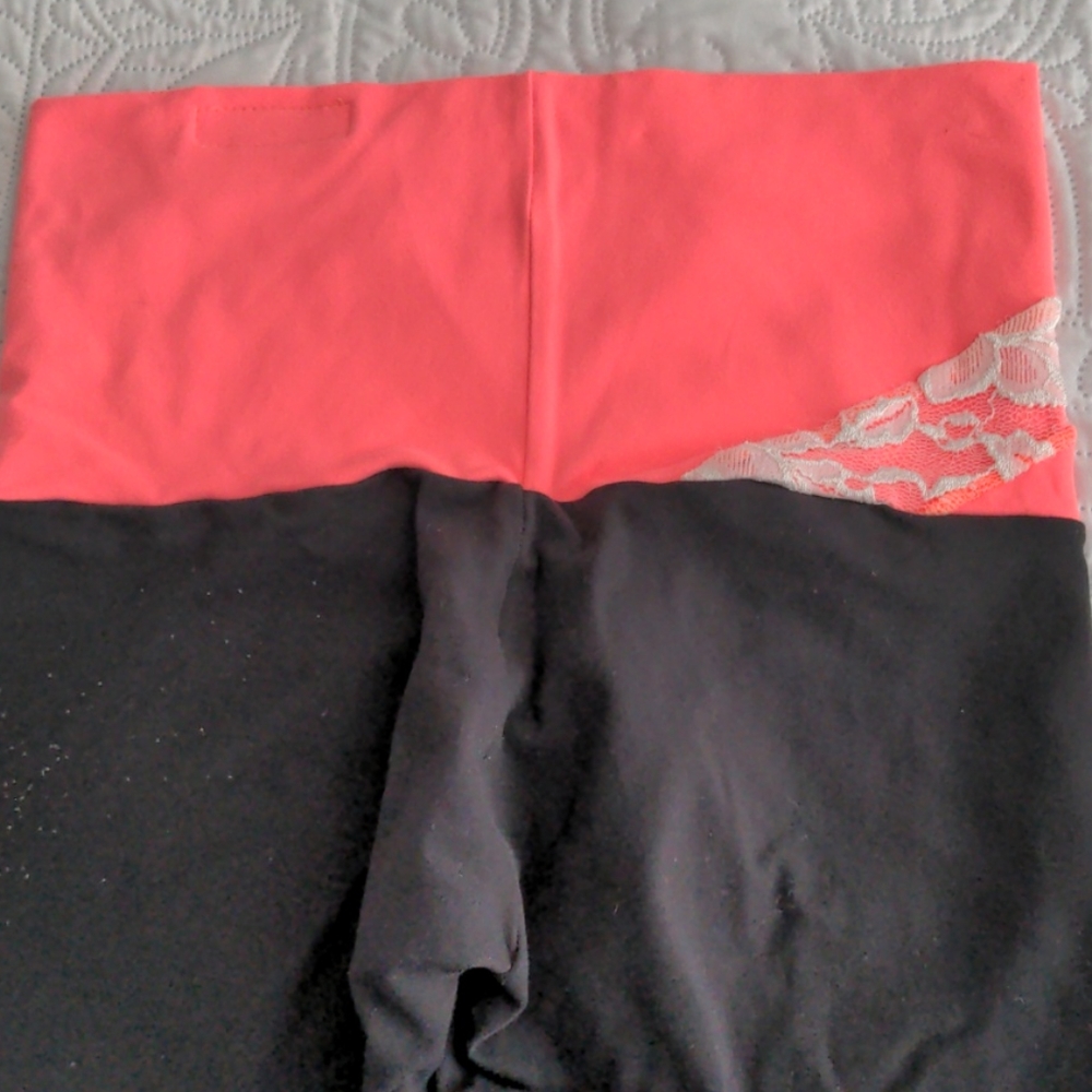 Rogiani leggings - yoga crops super cute with lace - Picture 3 of 6